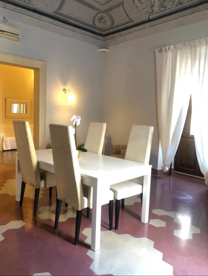 Apartment Opera Charm
